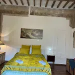 Il Palazzo Del Borgo - *