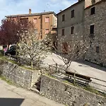 Il Palazzo Del Borgo - Affittacamere *