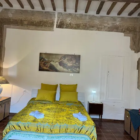 Il Palazzo Del Borgo - *