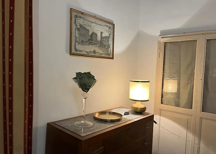 Il Palazzo Del Borgo - *